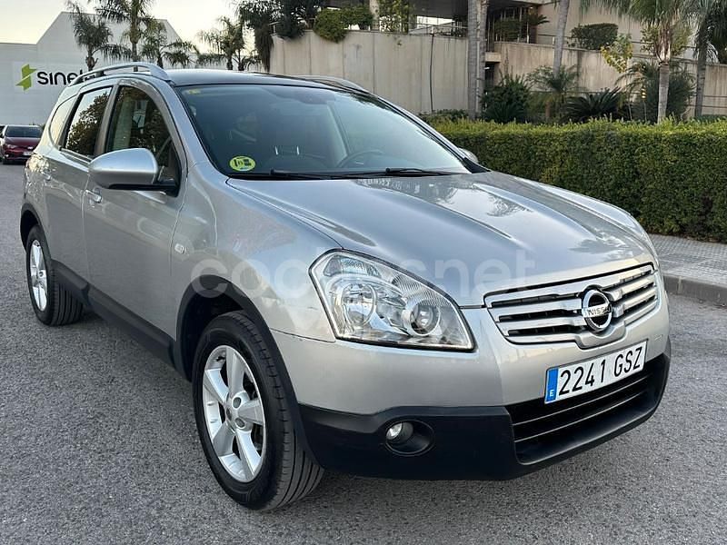 Gris / plata Usado 2010 Nissan Qashqai +2 Acenta SUV | 6850 € (Precio justo) - Imagen 1/4
