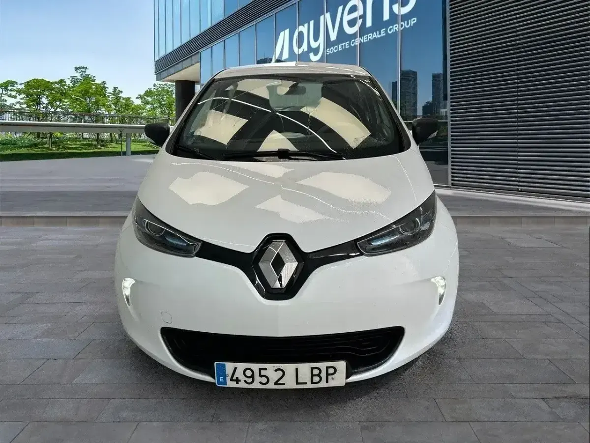Usado Renault Zoe Life 67 kW (92 CV) 2019 Blanco Utilitario