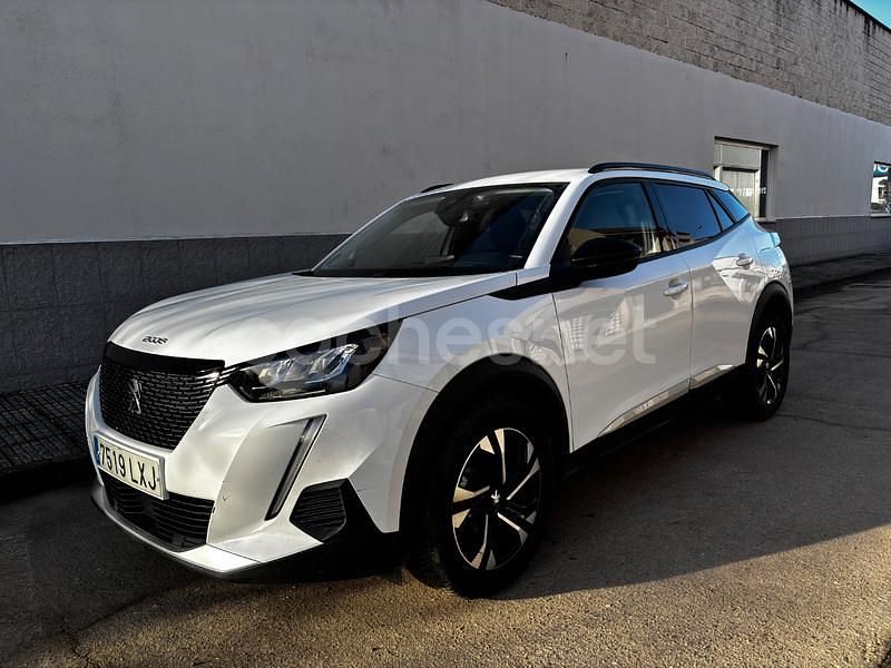 Usado Peugeot 2008 Allure 110 CV (80 kW) 2022 Blanco SUV