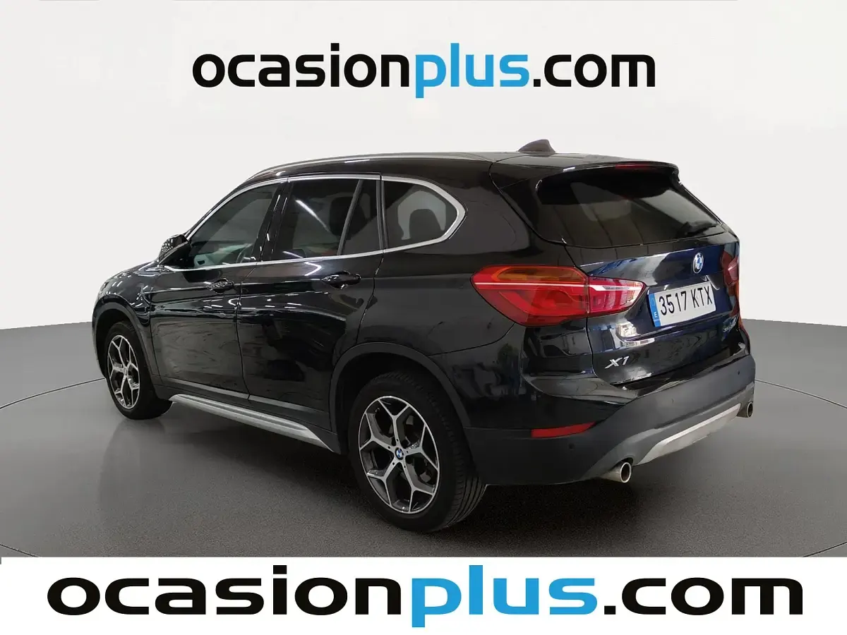 Usado BMW X1 192 CV (141 kW) 2019 Negro SUV