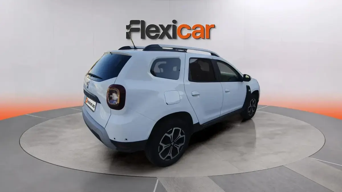 Usado Dacia Duster Comfort 115 CV (84 kW) 2019 Gris SUV