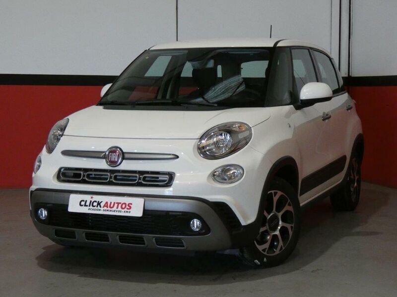 Blanco Usado 2022 Fiat 500L Cross Monovolumen | 12.950 € (Precio justo) - Imagen 1/4