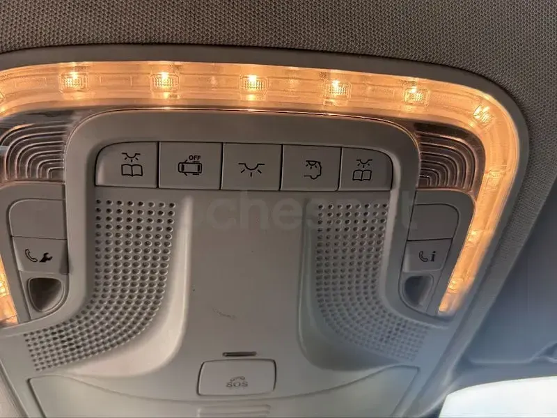 Usado Mercedes V250 Avantgarde 190 CV (139 kW) 2021 Azul Monovolumen