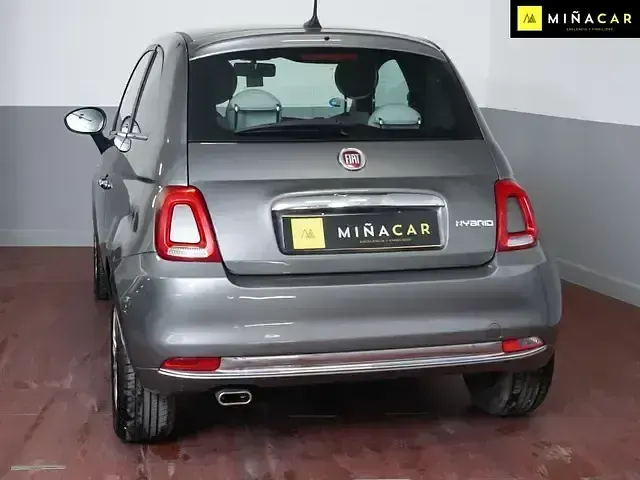 Usado Fiat 500 Dolcevita 71 CV (52 kW) 2022 Gris Utilitario