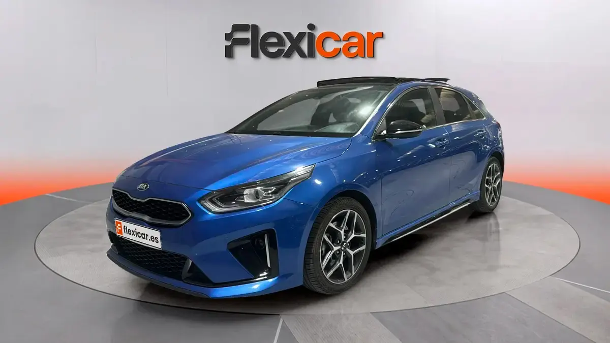 Usado Kia Ceed GT GT-Line 140 CV (102 kW) 2019 Azul Berlina