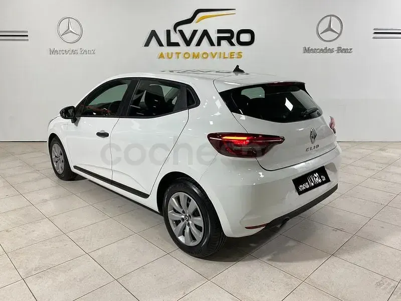 Usado Renault Clio V Business 100 CV (73 kW) 2022 Blanco Berlina