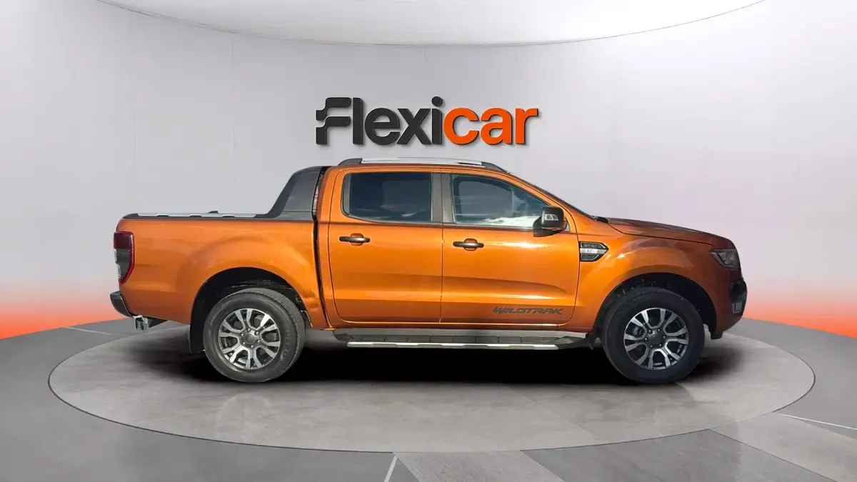 Usado Ford Ranger Wildtrack 200 CV (147 kW) 2018 Naranja Pickup/Camioneta