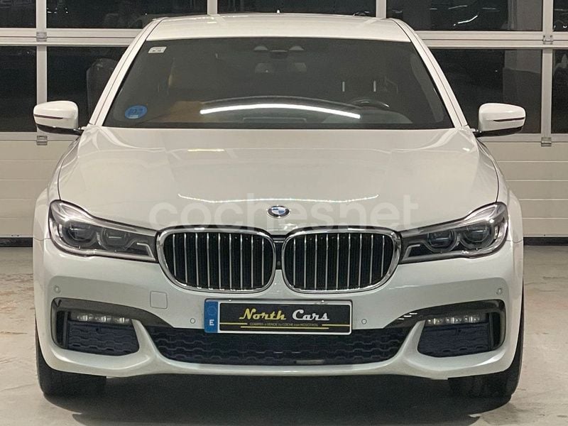 Blanco Usado 2017 BMW 740 iPerformance Berlina | 26.999 € - Imagen 1/4