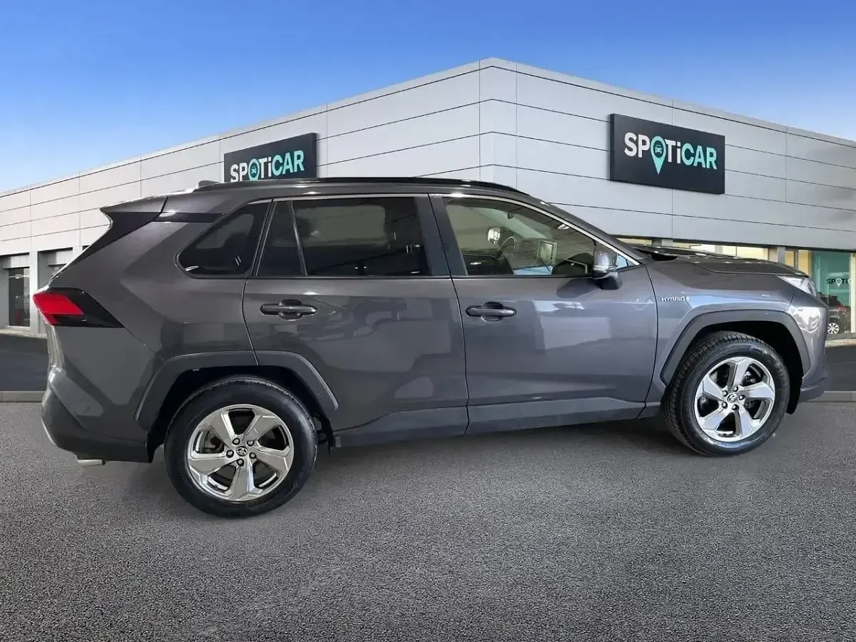 Usado Toyota RAV4 Hybrid Advance 218 CV (160 kW) 2020 Gris SUV