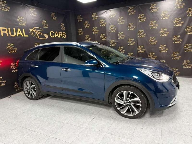 Usado Kia Niro 141 CV (103 kW) 2016 Azul SUV