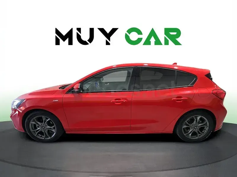 Usado Ford Focus ST-Line 125 CV (91 kW) 2019 Rojo Berlina