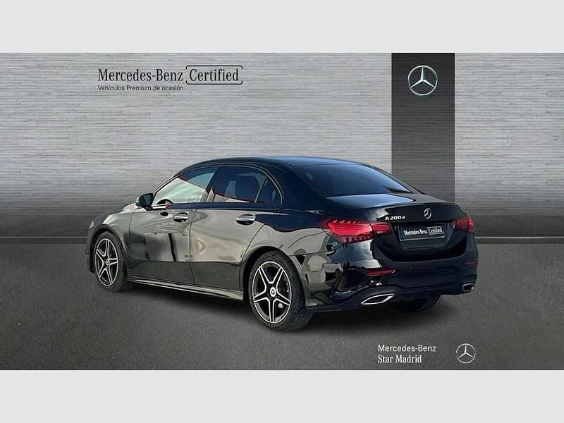 Usado Mercedes A200 150 CV (110 kW) 2025 Negro Berlina