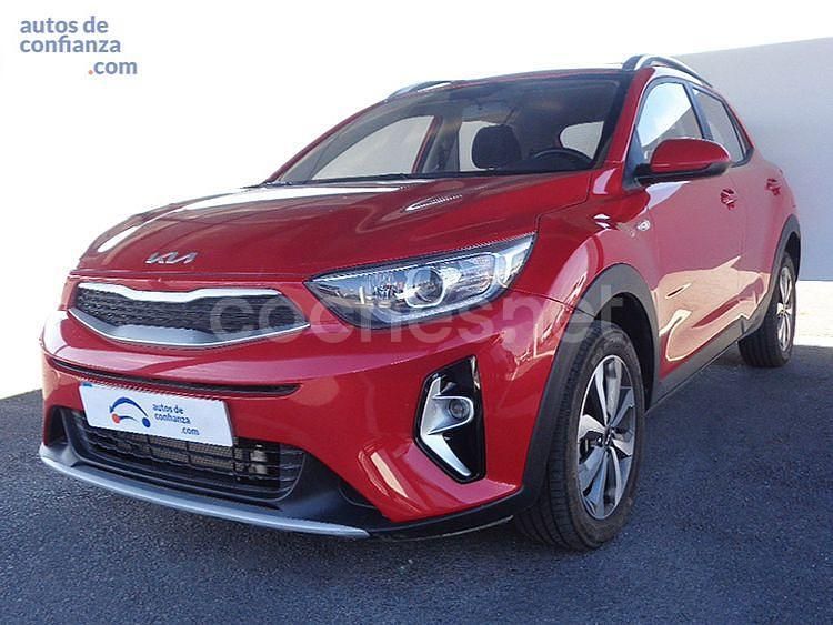 Rojo Usado 2024 Kia Stonic SUV | 19.900 € (Precio justo) - Imagen 1/4