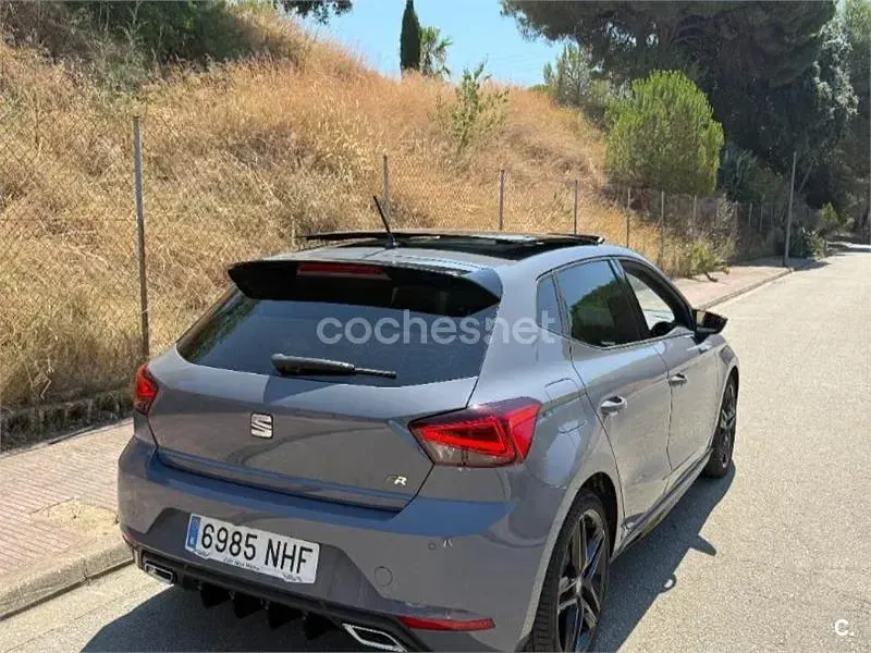 Usado Seat Ibiza FR 150 CV (110 kW) 2025 Gris / plata Utilitario