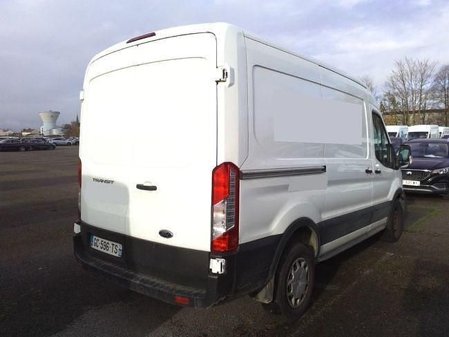 Usado Ford Transit 131 CV (96 kW) 2022 Blanco Berlina