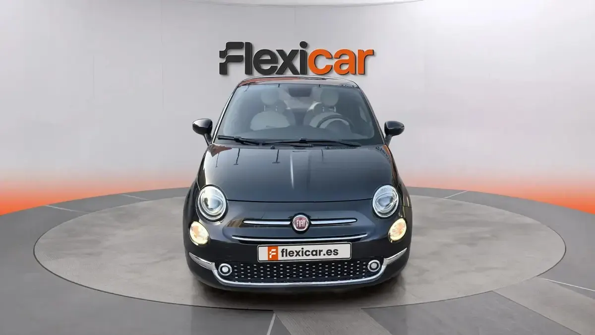 Usado Fiat 500 Club 71 CV (52 kW) 2022 Azul Berlina