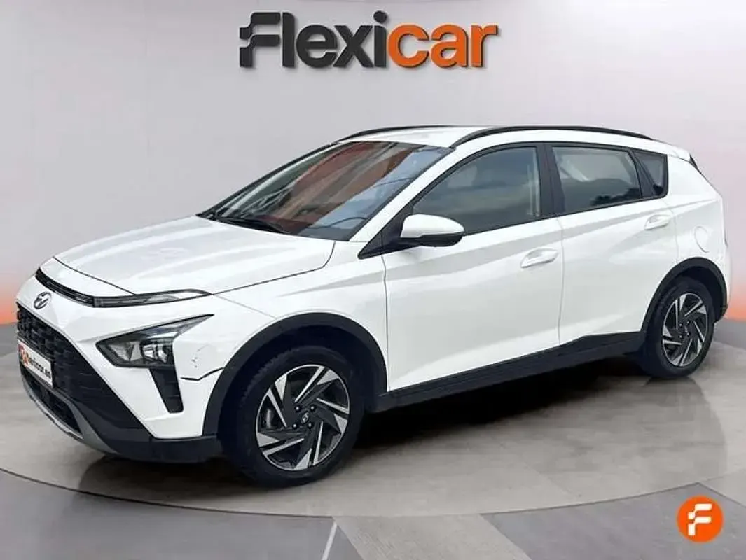 Usado Hyundai Bayon 84 CV (61 kW) 2023 Blanco SUV