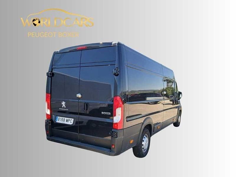Usado Peugeot Boxer S 165 CV (121 kW) 2024 Negro Van