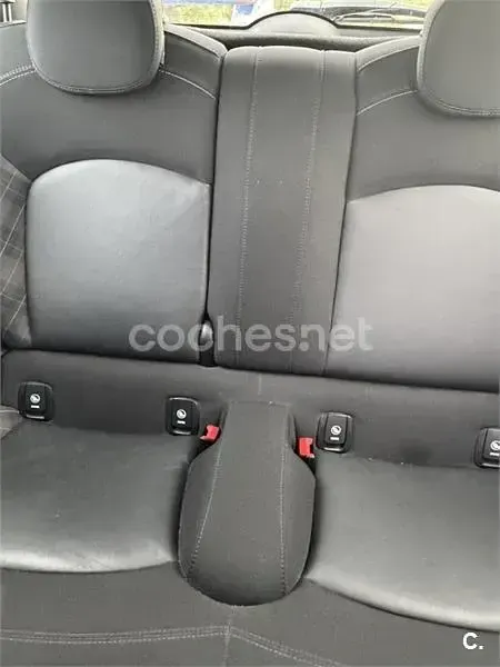 Usado Mini Cooper SD 170 CV (125 kW) 2015 Gris / plata Utilitario