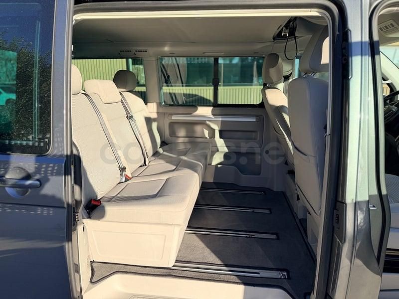 Usado VW California Beach 204 CV (150 kW) 2017 Gris / plata Van