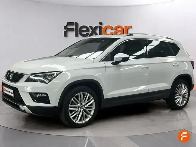 Usado Seat Ateca XCELLENCE 115 CV (84 kW) 2018 Blanco SUV
