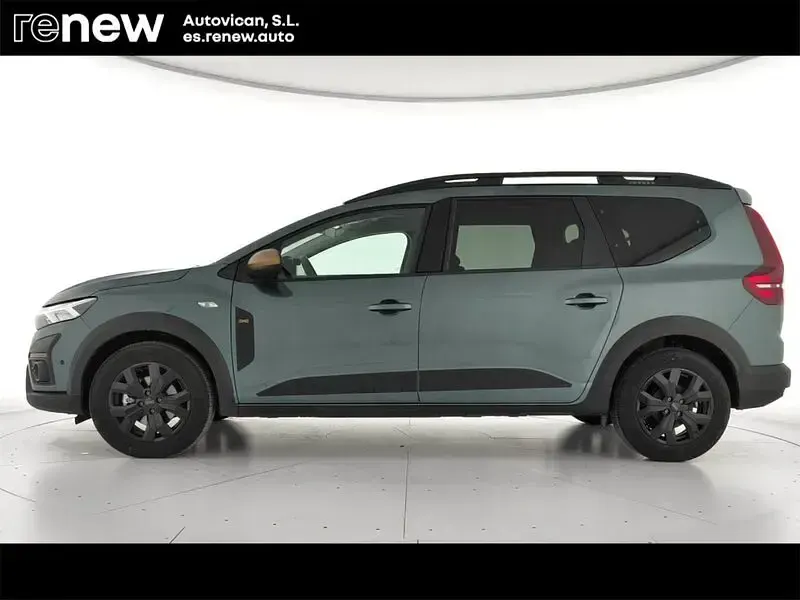 Usado Dacia Jogger Extreme 140 CV (102 kW) 2025 Verde Monovolumen