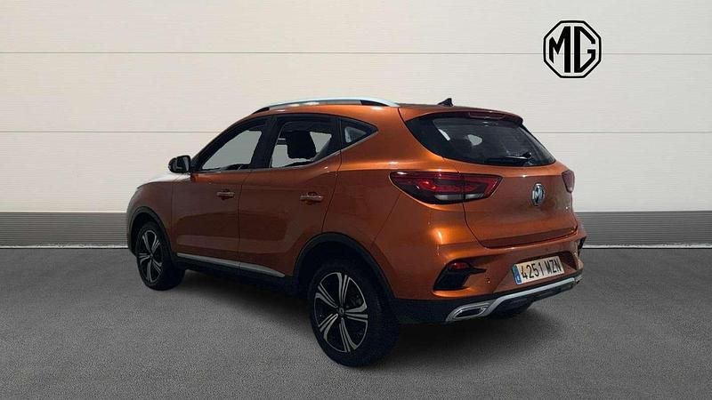 Usado MG ZS Comfort 106 CV (77 kW) 2025 Naranja SUV