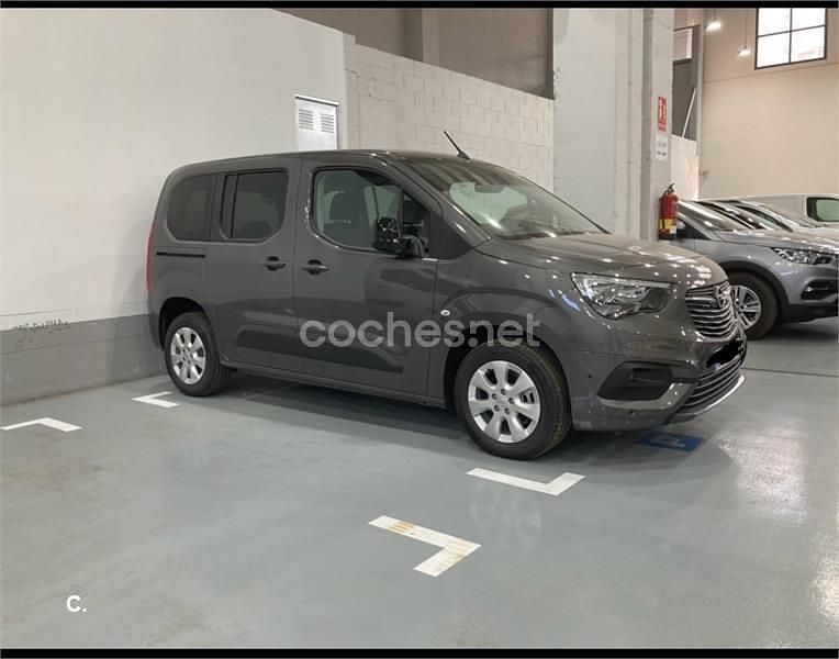 Gris / plata Usado 2021 Opel Combo Life Elegance Monovolumen | 17.900 € (Precio justo) - Imagen 1/4