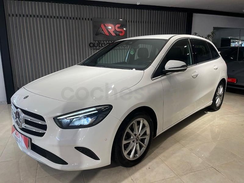 Usado Mercedes B200 150 CV (110 kW) 2019 Blanco Utilitario
