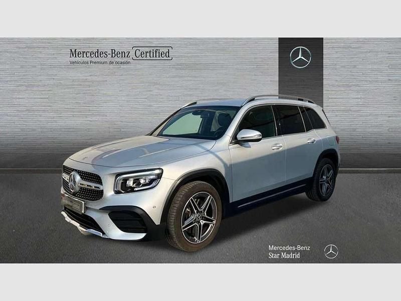 Plateado Usado 2022 Mercedes GLB220 SUV | 41.595 € (Precio justo) - Imagen 1/4