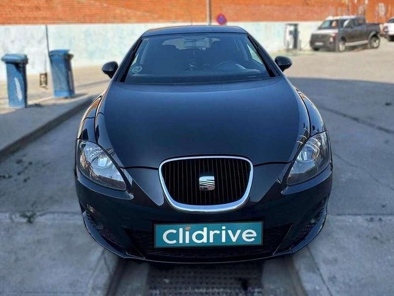 Usado Seat Leon Style 126 CV (92 kW) 2010 Negro Utilitario