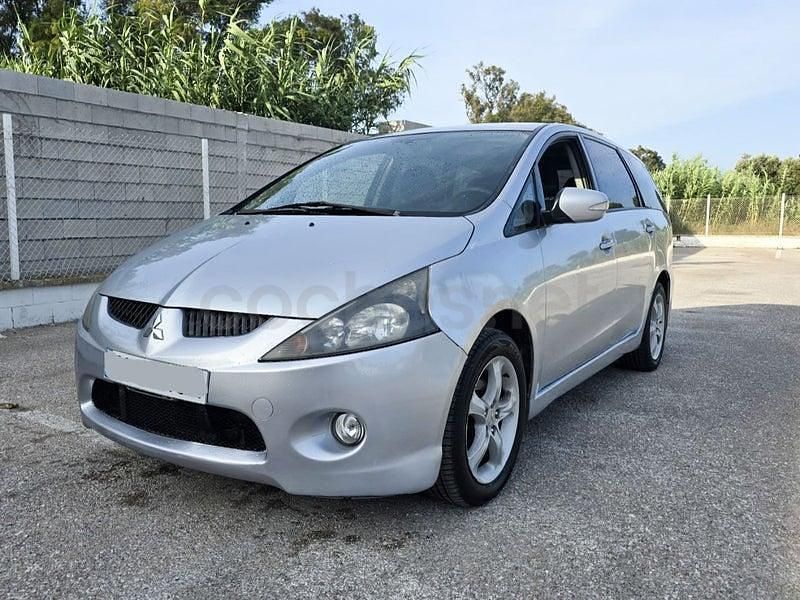 Usado Mitsubishi Grandis Instyle 136 CV (100 kW) 2006 Gris / plata Monovolumen