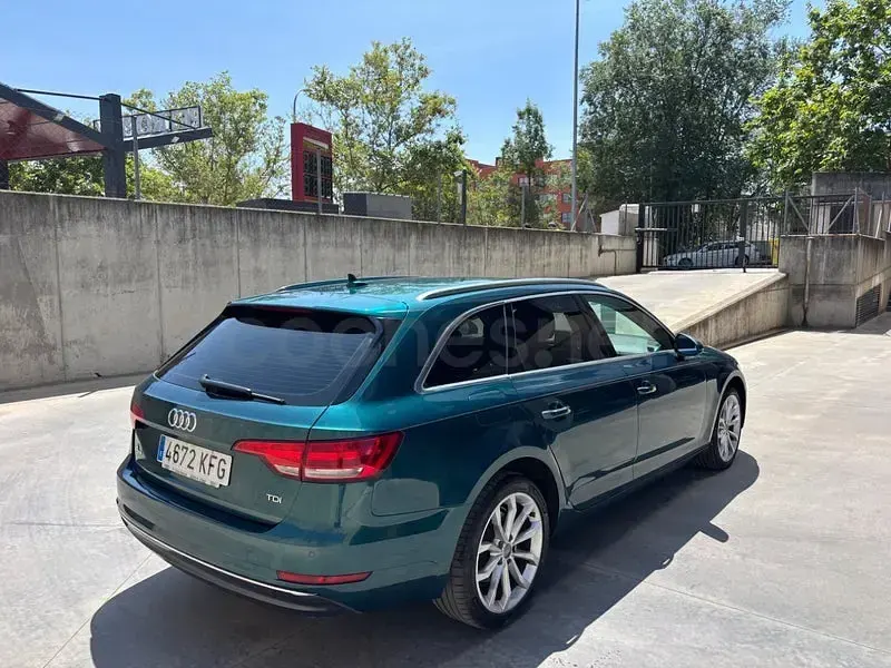 Usado Audi A4 150 CV (110 kW) 2017 Verde Familiar