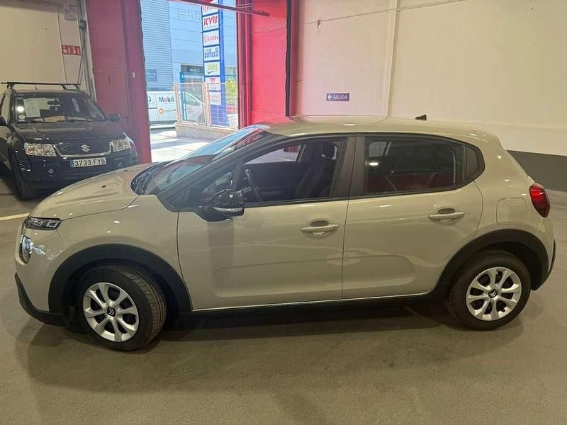 Usado Citroën C3 Live 99 CV (72 kW) 2021 Gris Utilitario