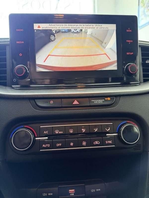 Usado Kia XCeed 136 CV (100 kW) 2021 Naranja SUV