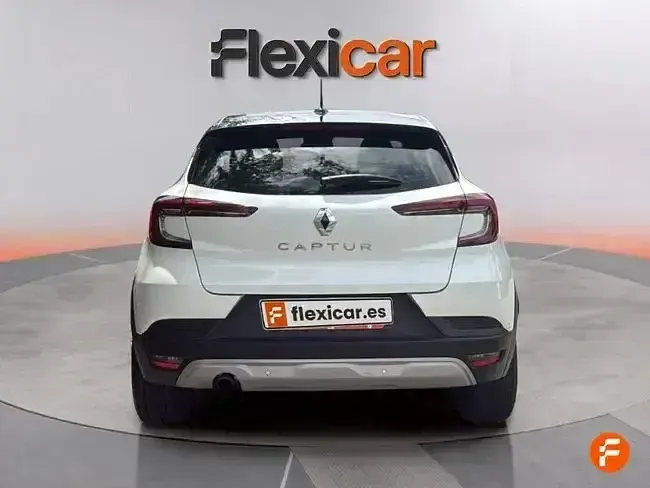 Usado Renault Captur Intens 100 CV (73 kW) 2020 Blanco SUV