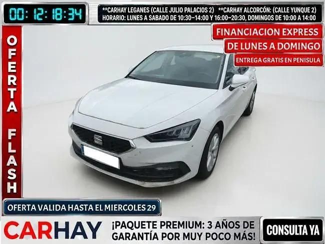 Usado Seat Leon Style 116 CV (85 kW) 2021 Blanco Utilitario