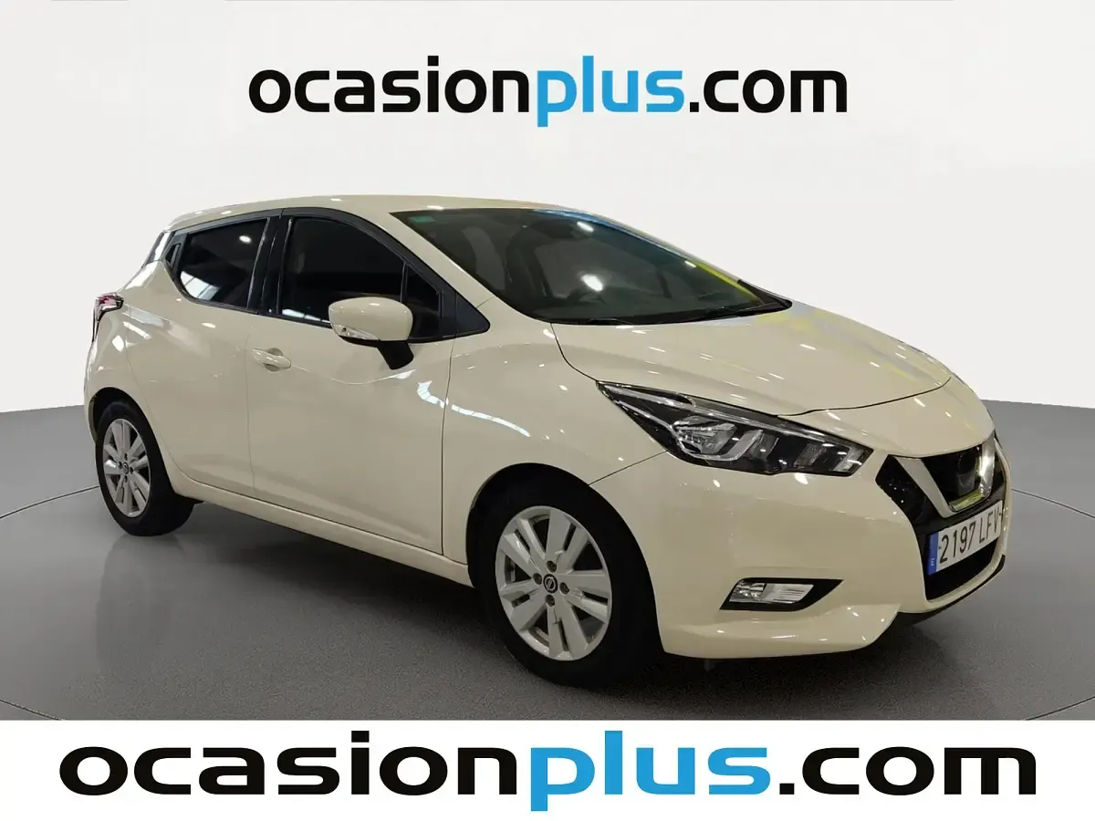 Usado Nissan Micra Acenta 101 CV (74 kW) 2020 Beige Utilitario