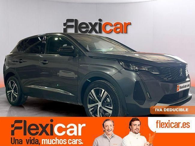Usado Peugeot 3008 Allure 136 CV (100 kW) 2024 Gris SUV
