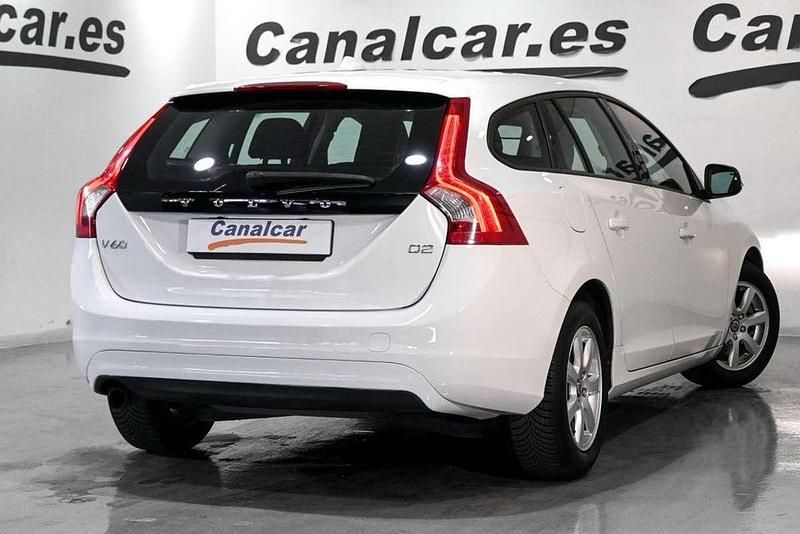 Brugt Volvo V60 Kinetic 115 HK (84 kW) 2014 Hvid Stationcar