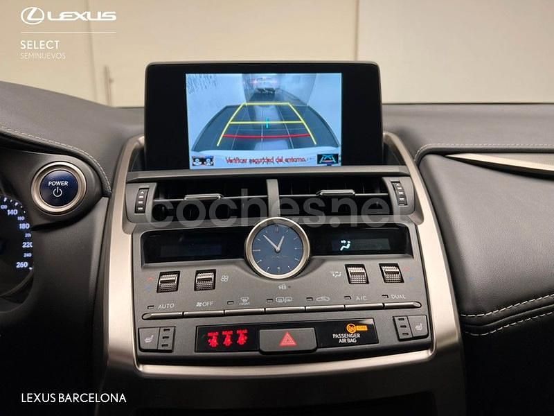 Blanco Usado 2021 Lexus NX300h SUV | 36.900 € (Precio justo) - Imagen 1/1