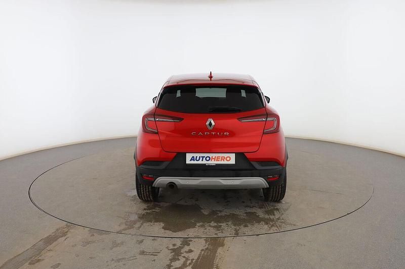 Usado Renault Captur Intens 91 CV (66 kW) 2020 Rojo SUV