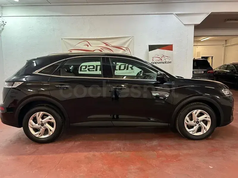 Usado DS Automobiles DS7 Crossback Be Chic 180 CV (132 kW) 2018 Negro SUV