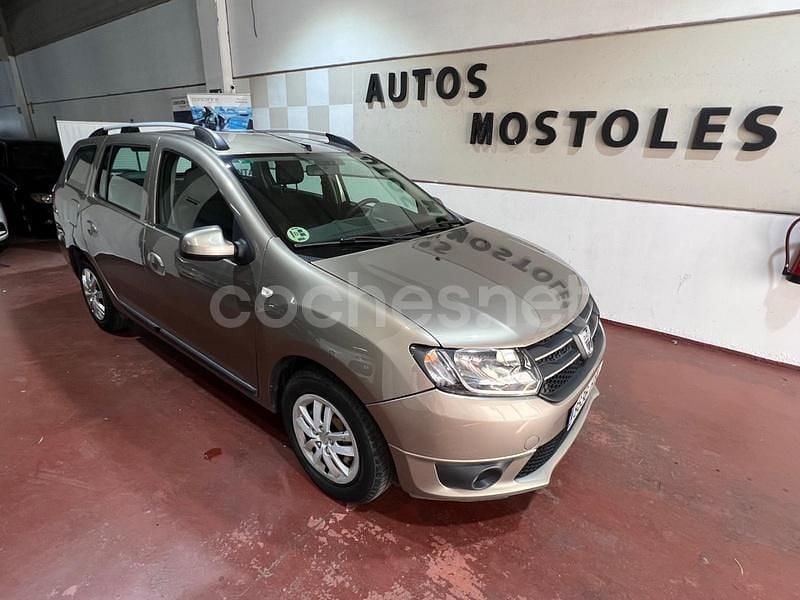 Usado Dacia Logan Lauréate 75 CV (55 kW) 2014 Beige Berlina