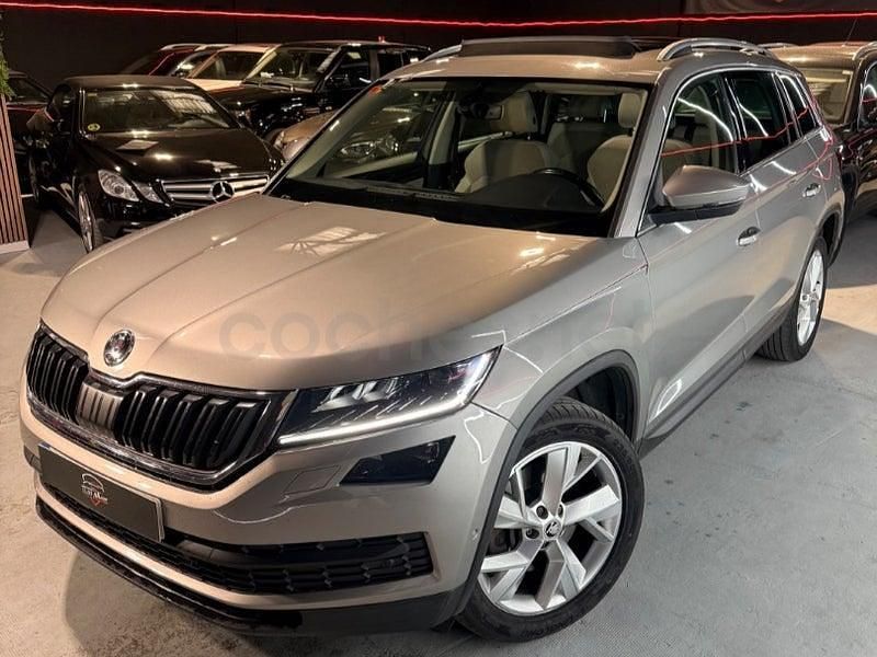 Usado Skoda Kodiaq Style 190 CV (139 kW) 2017 Gris / plata SUV
