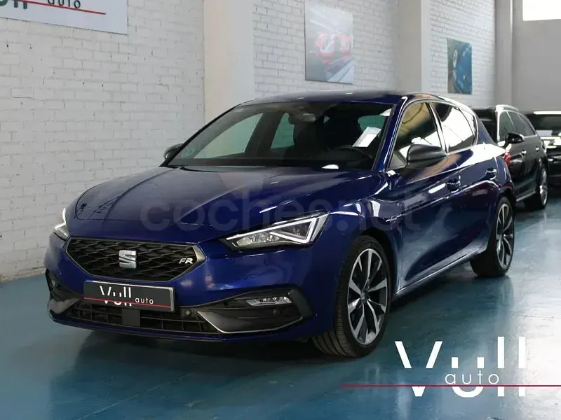Usado Seat Leon FR 150 CV (110 kW) 2021 Azul Berlina