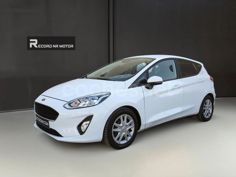 Blanco Usado 2019 Ford Fiesta Trend Utilitario | 11.000 € (Precio justo) - Imagen 1/4
