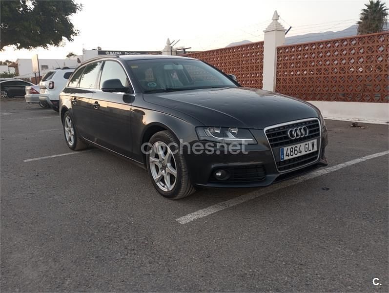 Negro Usado 2009 Audi A4 Familiar | 5600 € (Super precio) - Imagen 1/4