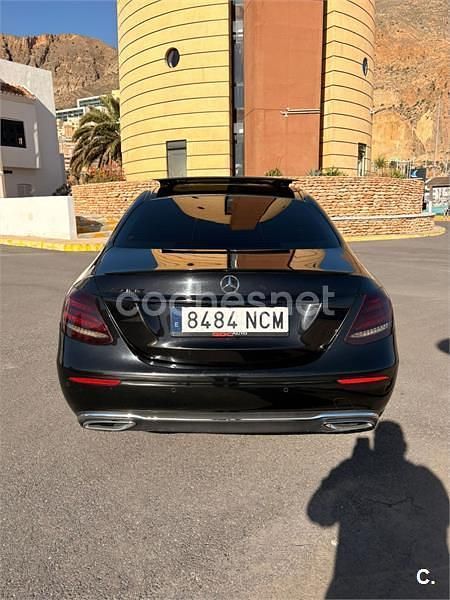 Usado Mercedes E220 194 CV (142 kW) 2018 Negro Berlina