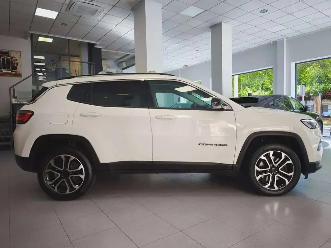 Usado Jeep Compass Limited 190 CV (139 kW) 2021 Blanco SUV